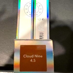 BECCA Light Shifter Dewing Tint- Cloud Nine 4.5 NWB
